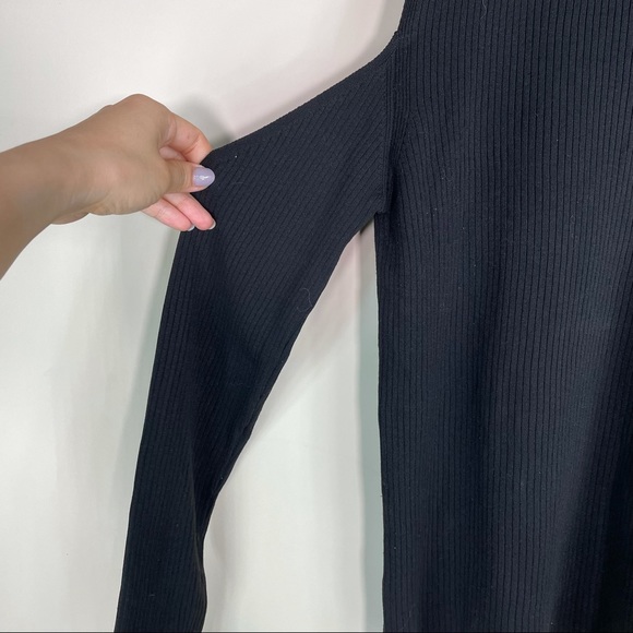 Zara Knit Ribbed Black Cold Shoulder Top - Picture 7 of 7